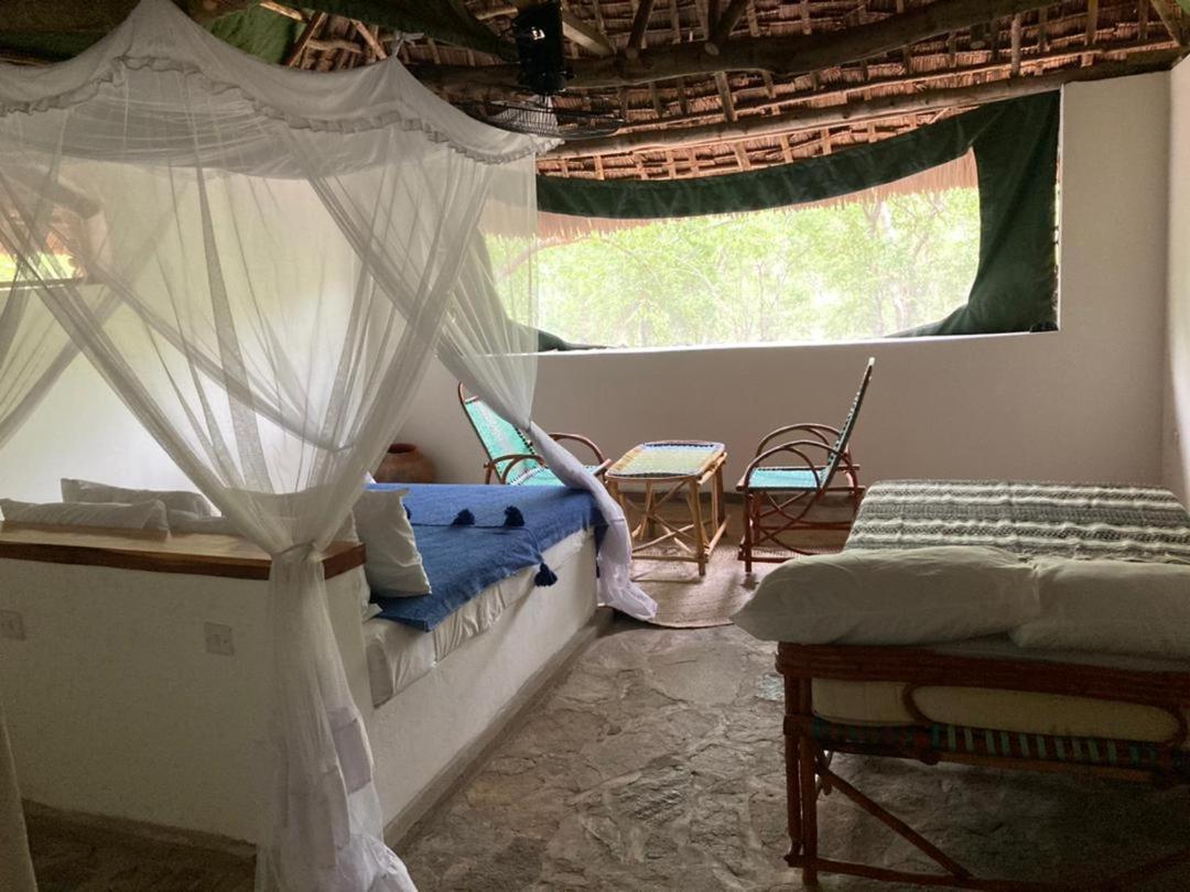 Lemara Eco Camp Hotel Kisaki ภายนอก รูปภาพ