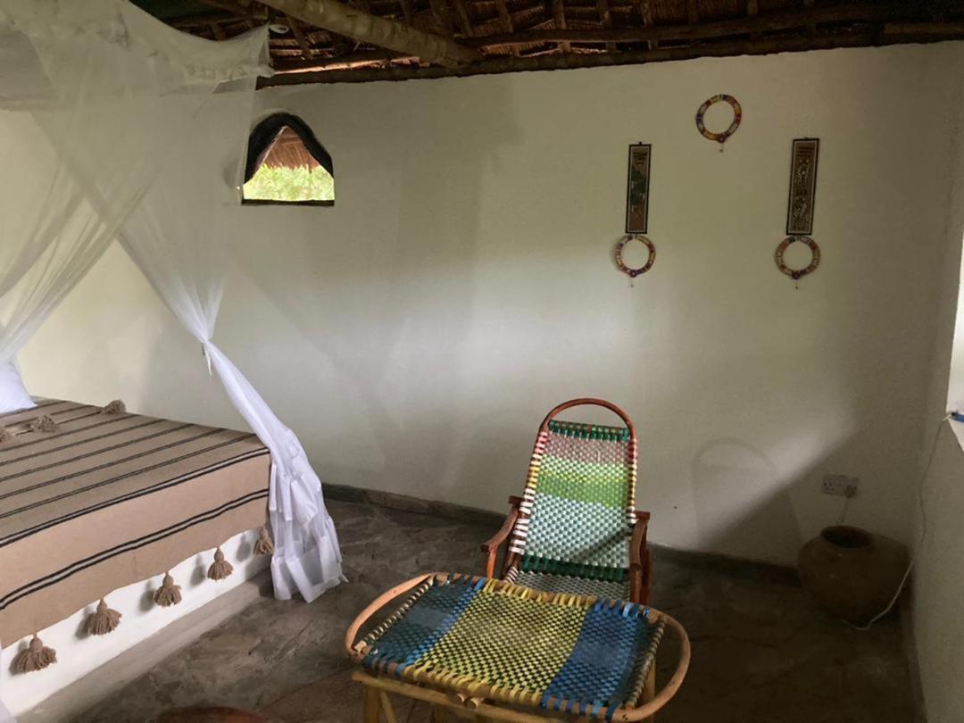 Lemara Eco Camp Hotel Kisaki ภายนอก รูปภาพ